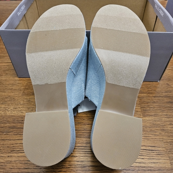 Women's Light Blue Denim "Misty" Slip on sandals Chunky Heel 8M NWT - Picture 5 of 9